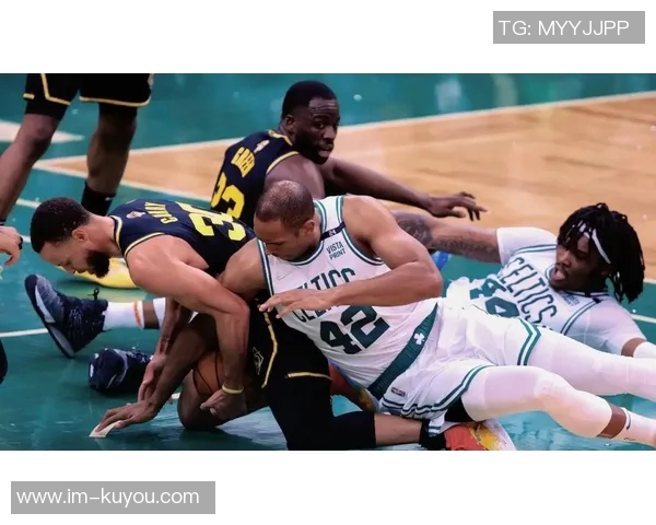 科尔盛赞凯尔特人本赛季表现卓越前三节让勇士毫无反击机会